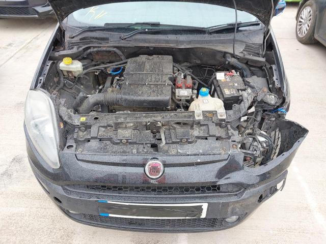2013 FIAT PUNTO T-JET BLACK 