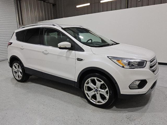  FORD ESCAPE 2018 Белы