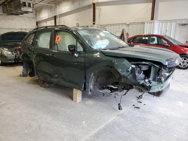  SUBARU FORESTER 2022 Green