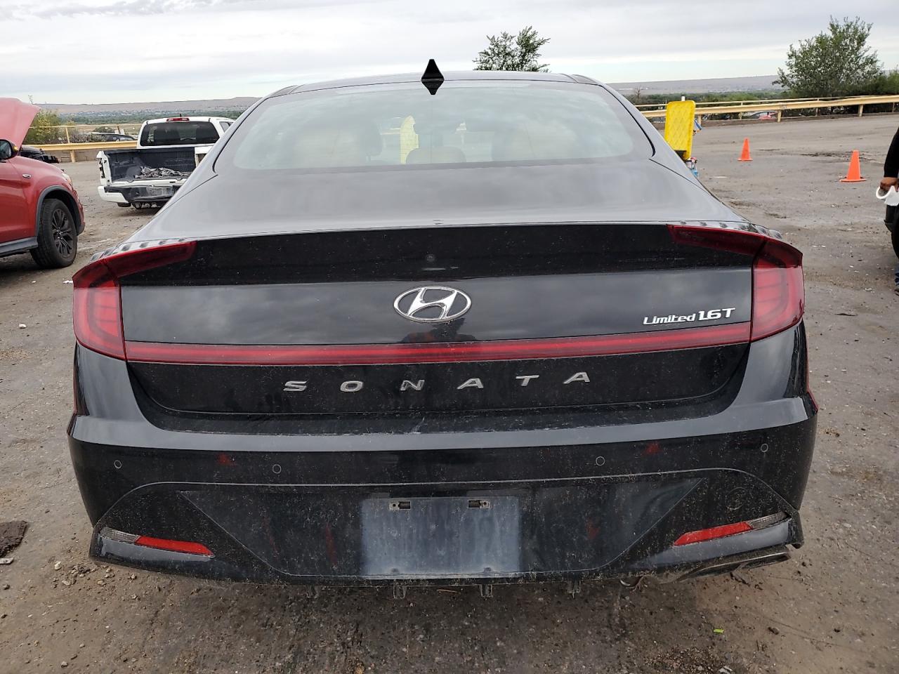 2021 Hyundai Sonata Limited VIN: KMHL34J21MA156670 Lot: 66473045
