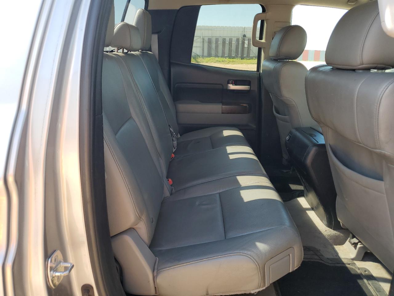 2011 Toyota Tundra Double Cab Limited VIN: 5TFBW5F1XBX162216 Lot: 61789345