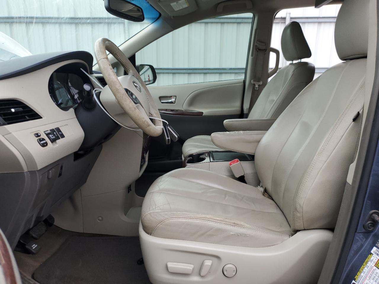 2014 Toyota Sienna Xle VIN: 5TDYK3DC7ES513348 Lot: 65897395