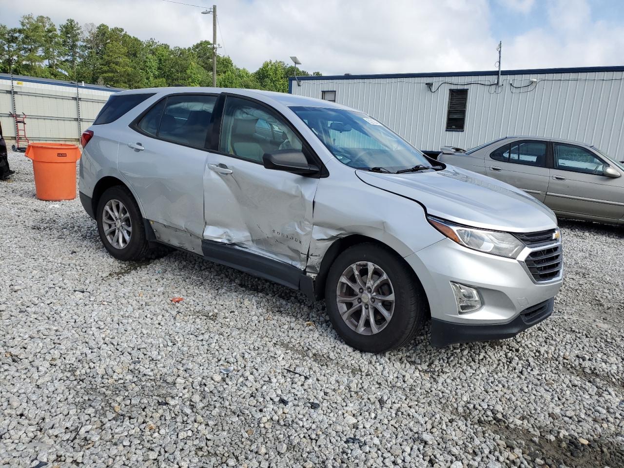 3GNAXHEV4JS560298 CHEVROLET EQUINOX 2018