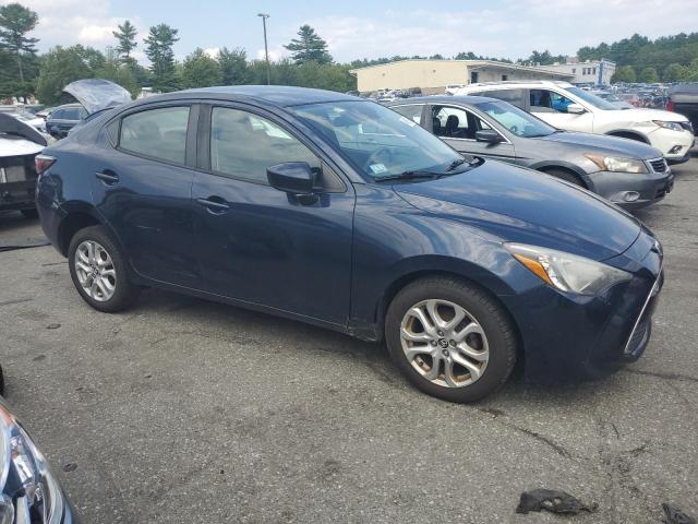 Sedans TOYOTA YARIS 2017 Blue