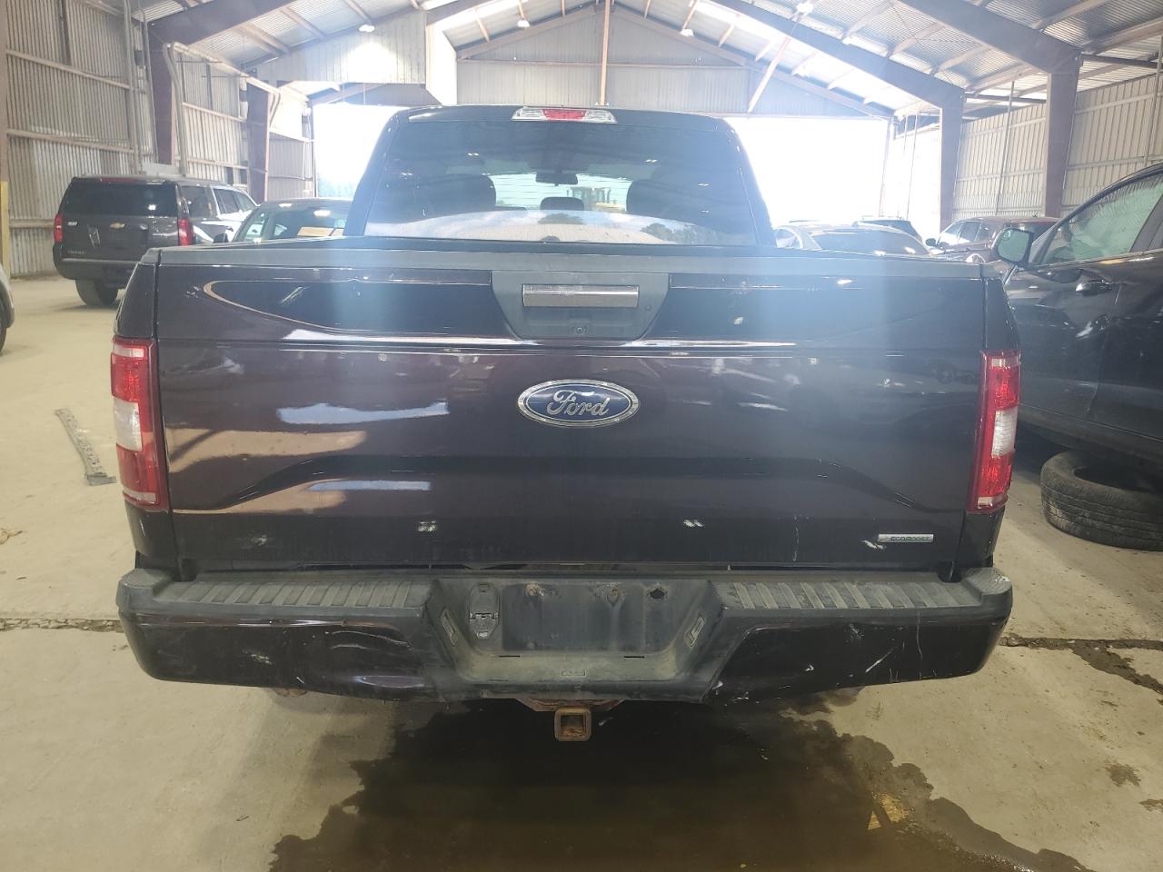 2018 Ford F150 Super Cab VIN: 1FTEX1CP5JFB21945 Lot: 65572895