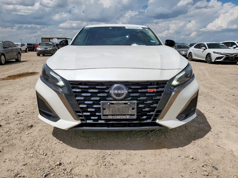  NISSAN ALTIMA 2024 Белы