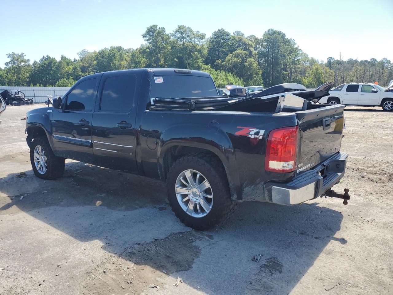 3gtp2we38bg379942 3GTP2WE38BG379942 2011 GMC Sierra K1500 Slt
