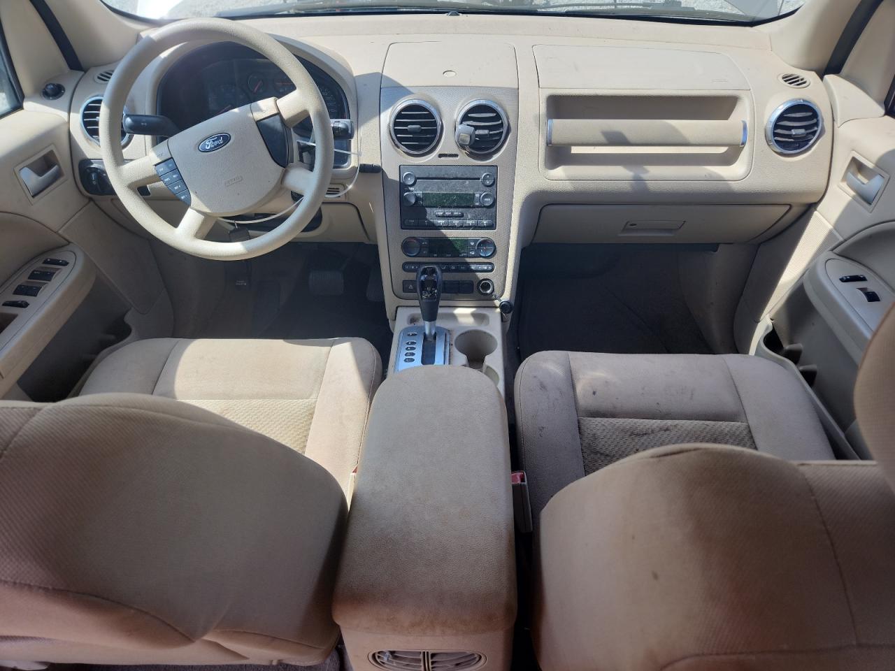2005 Ford Freestyle Se VIN: 1FMZK01115GA68925 Lot: 63579865