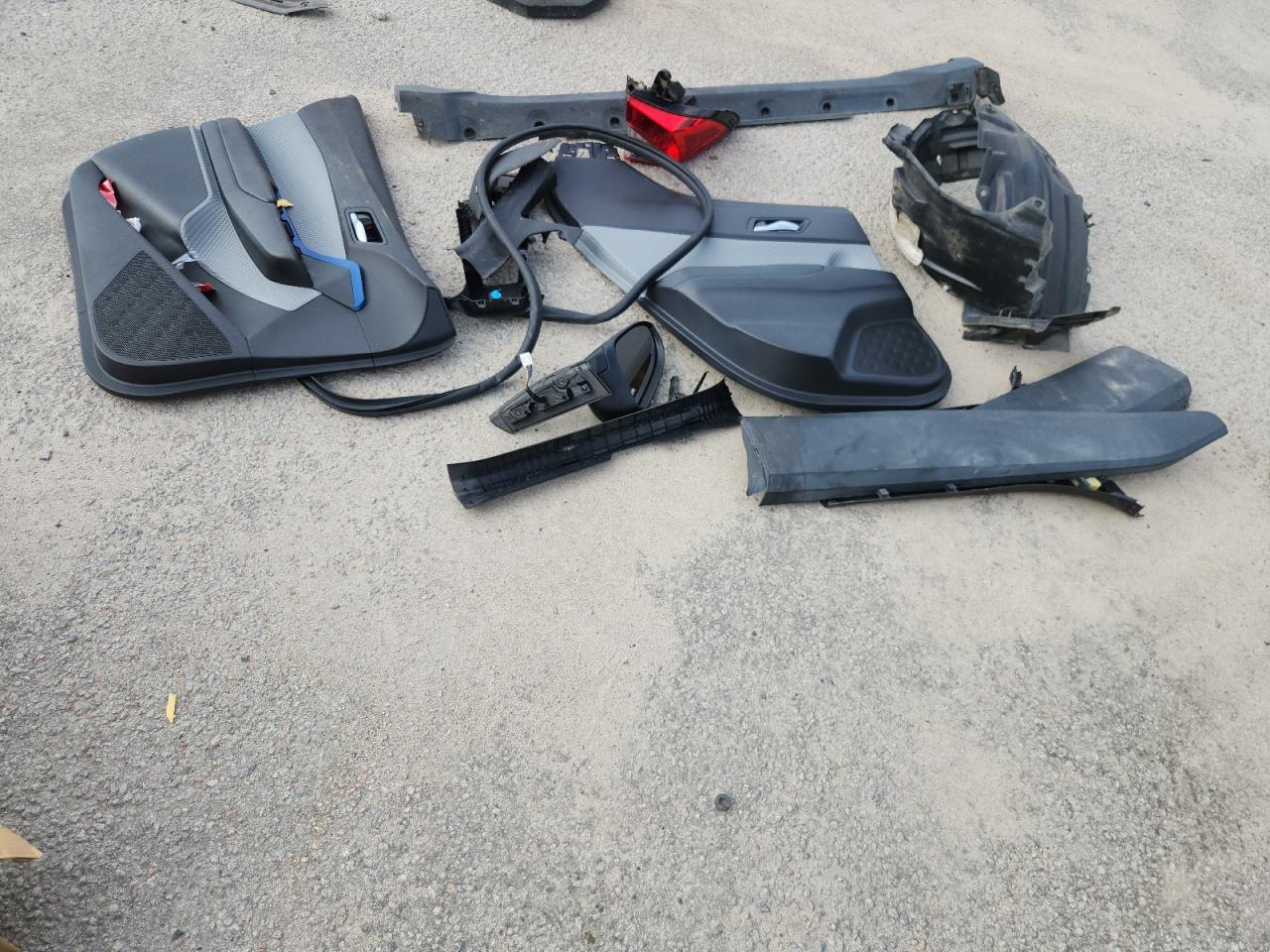 2019 Toyota C-Hr Xle VIN: JTNKHMBX9K1016323 Lot: 64490995