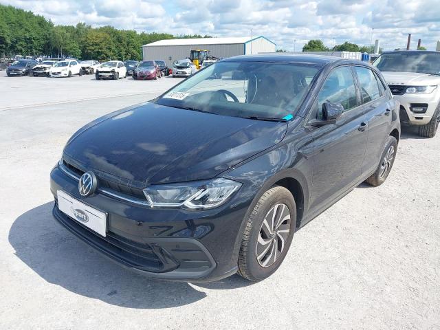 VOLKSWAGEN POLO LIFE 2024