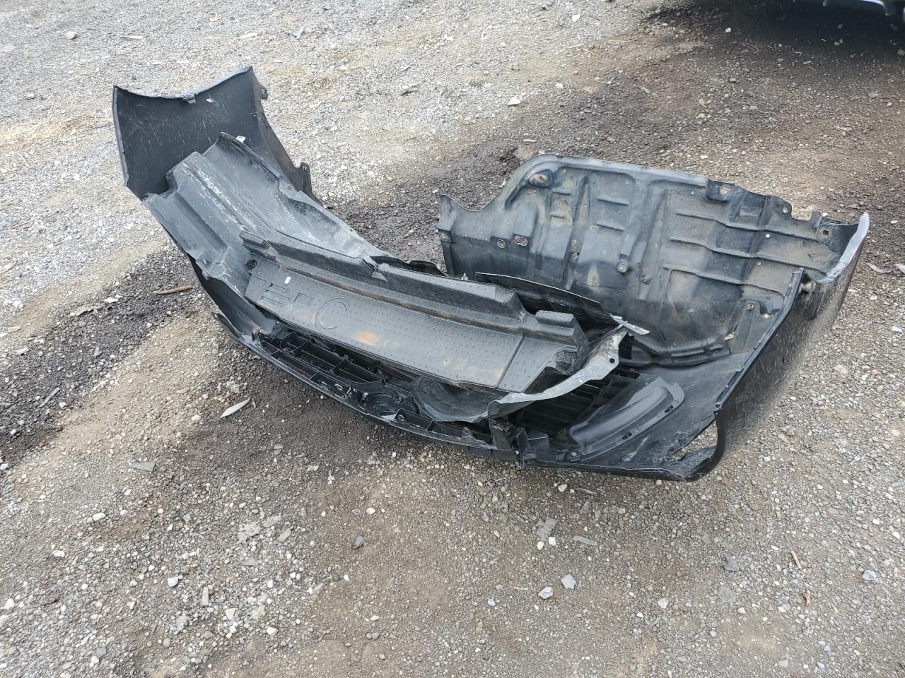 2015 Toyota Camry Le VIN: 4T4BF1FKXFR508193 Lot: 64901855