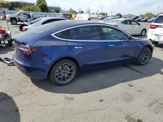  TESLA MODEL 3 2018 Синий