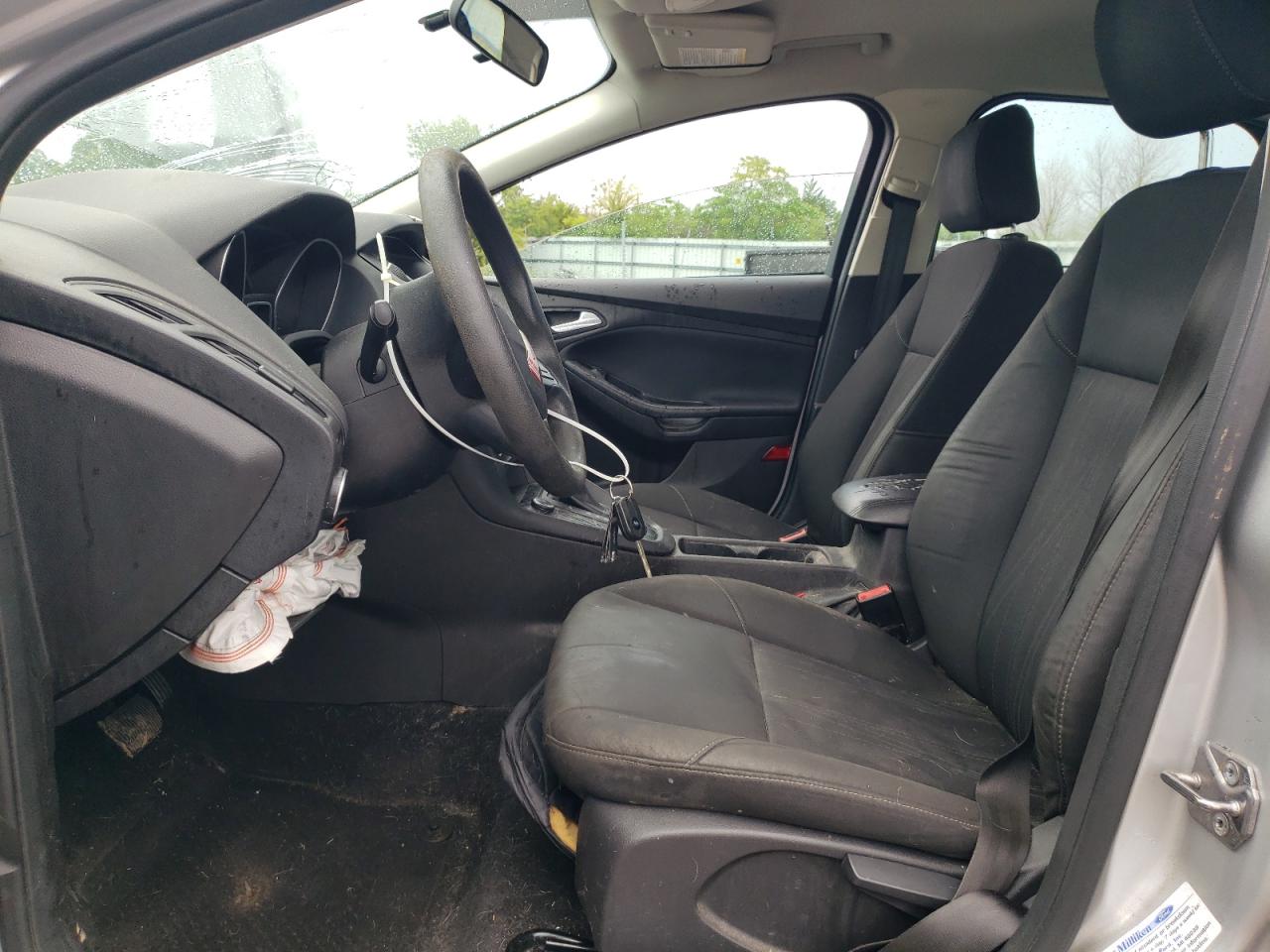2016 Ford Focus Se VIN: 1FADP3F25GL235866 Lot: 65192625