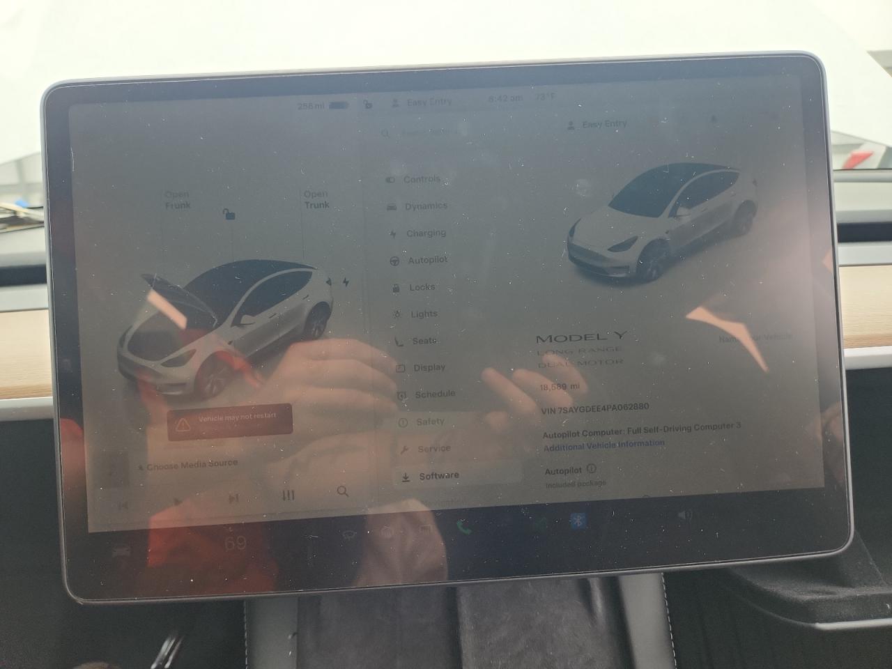 2023 Tesla Model Y VIN: 7SAYGDEE4PA062880 Lot: 64358465