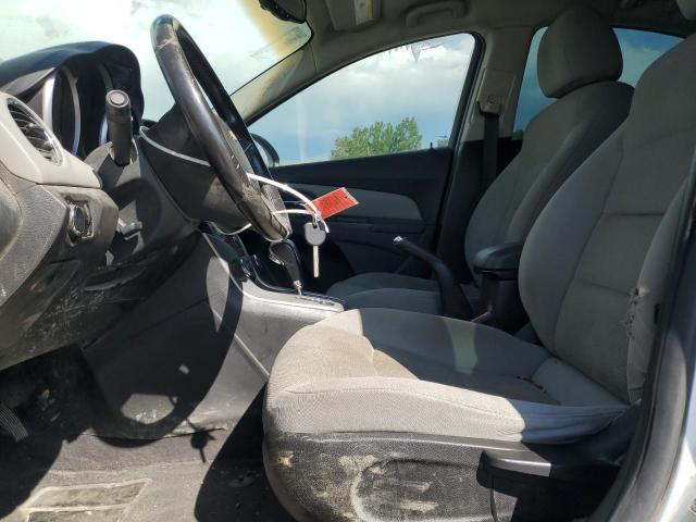 Sedans CHEVROLET CRUZE 2012 Srebrny