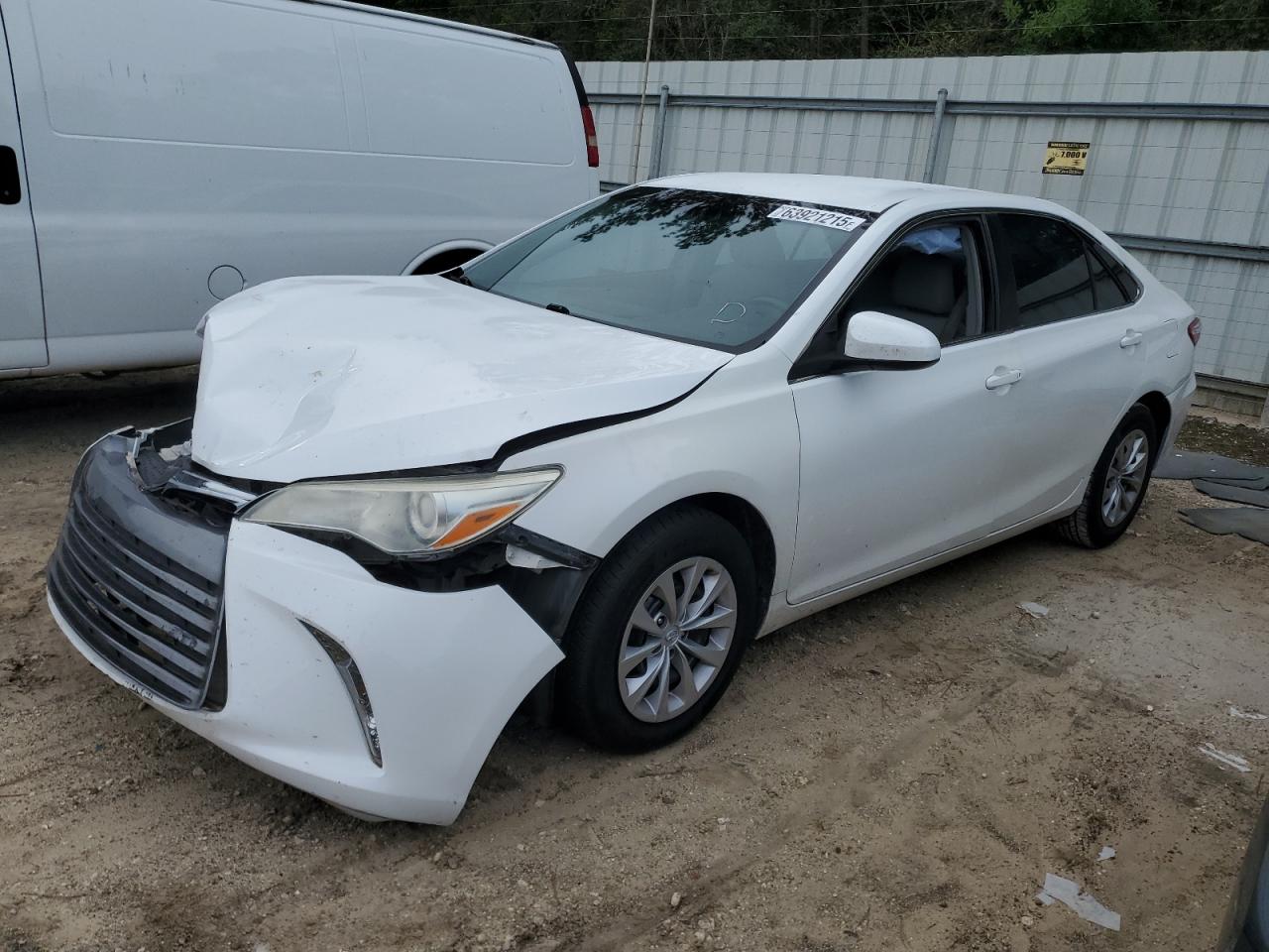 4T4BF1FK1GR560183 TOYOTA CAMRY 2016