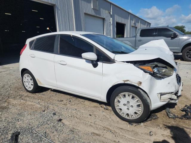  FORD FIESTA 2016 Biały