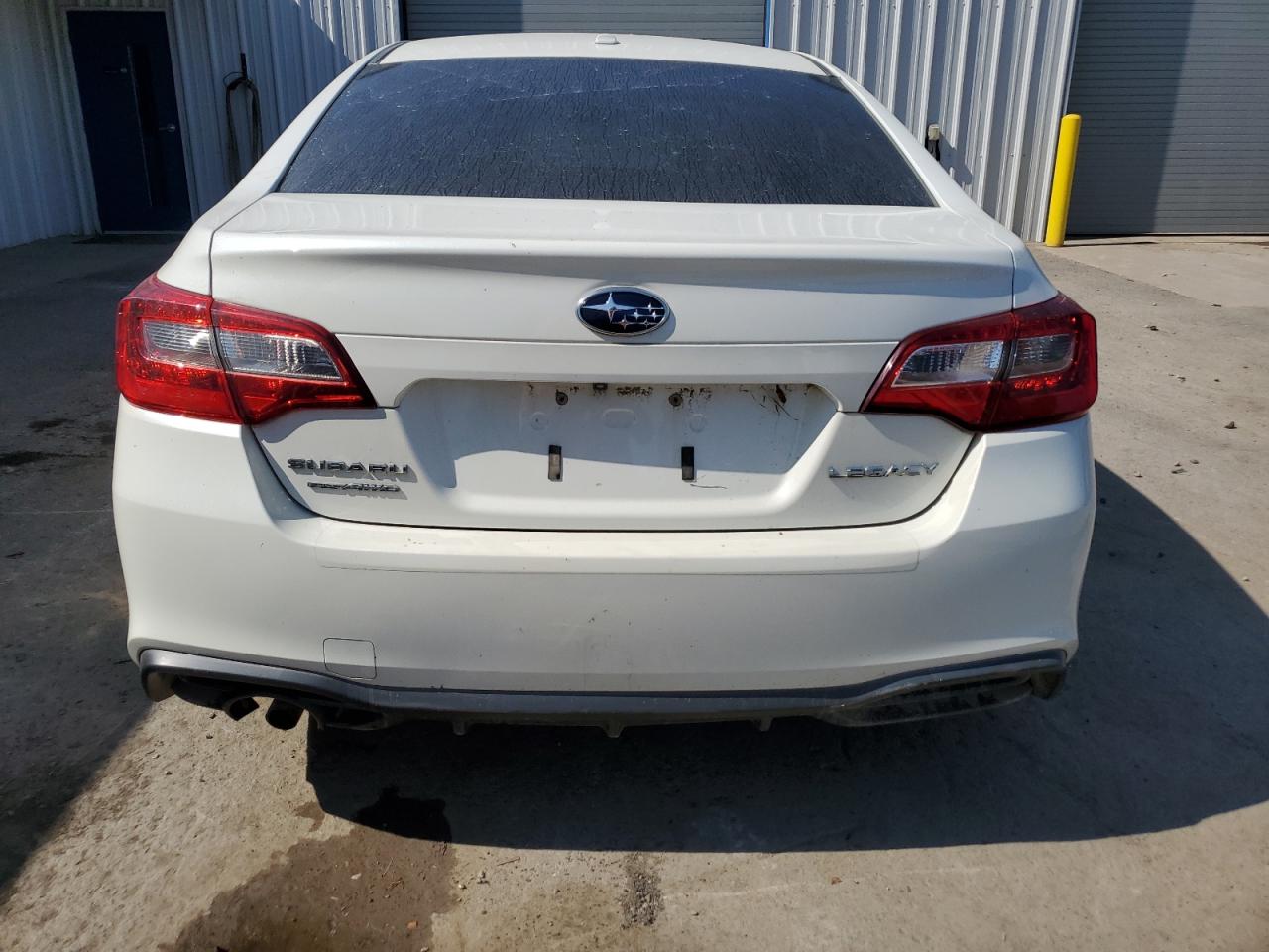 2019 Subaru Legacy 2.5I VIN: 4S3BNAB65K3004600 Lot: 64940105