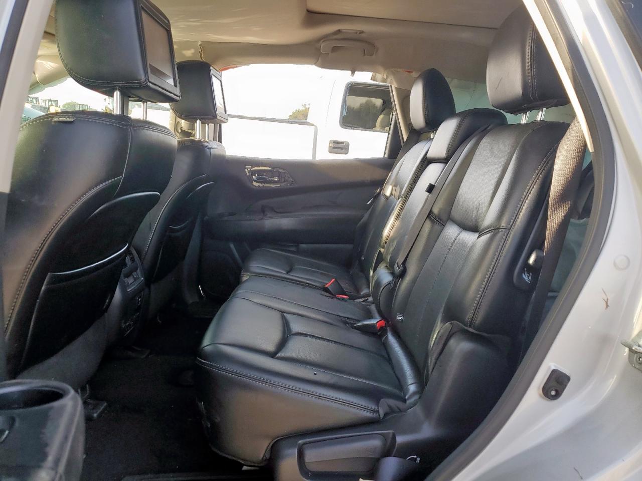 2017 Nissan Pathfinder S VIN: 5N1DR2MM7HC687712 Lot: 64902505