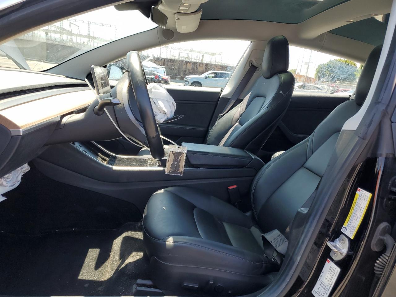 2018 Tesla Model 3 VIN: 5YJ3E1EA4JF052319 Lot: 63714285
