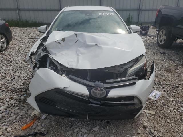 Sedans TOYOTA COROLLA 2017 Biały