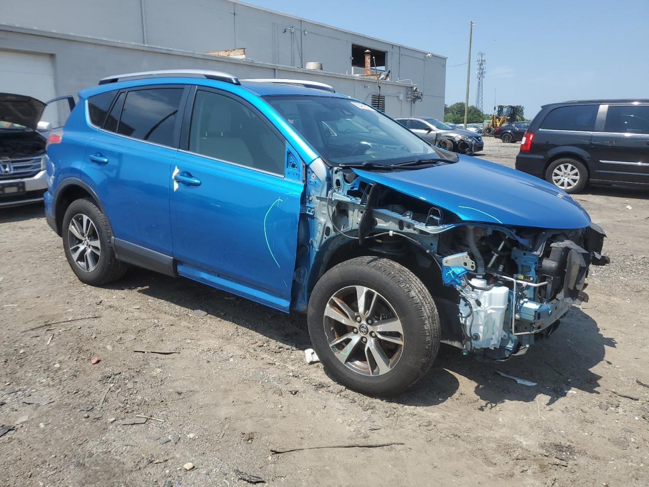 JTMRFREV8JJ724187 TOYOTA RAV4 2018