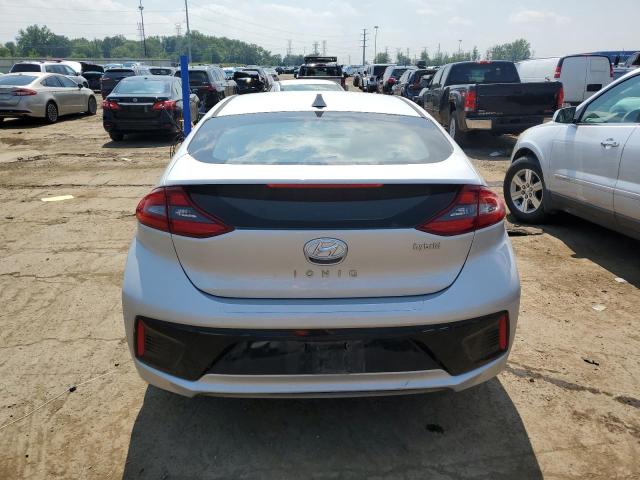  HYUNDAI IONIQ 2018 Srebrny