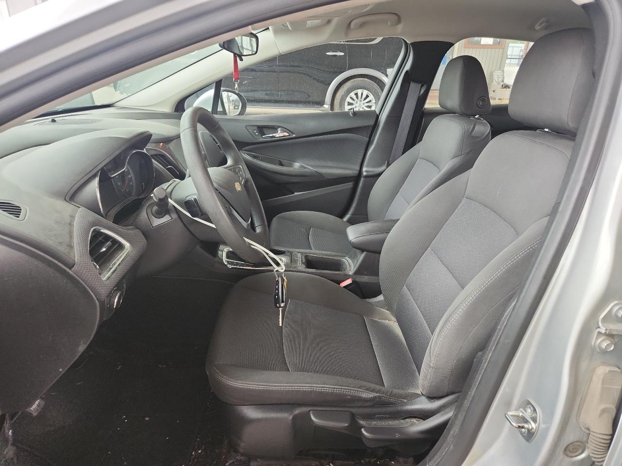 1G1BE5SM3H7169058 CHEVROLET CRUZE 2017