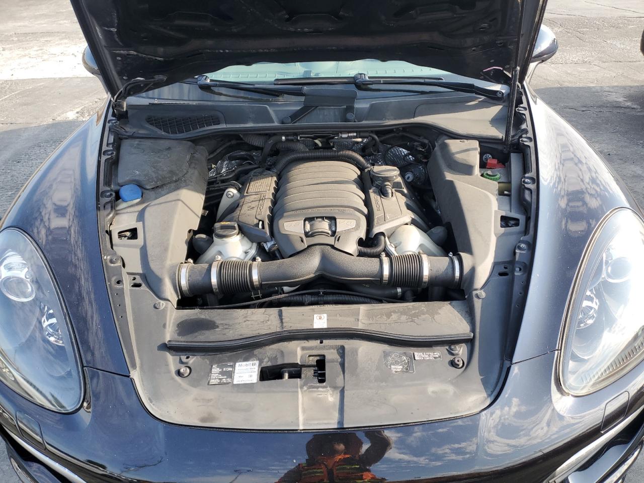 2013 Porsche Cayenne Gts VIN: WP1AD2A2XDLA79684 Lot: 65514705