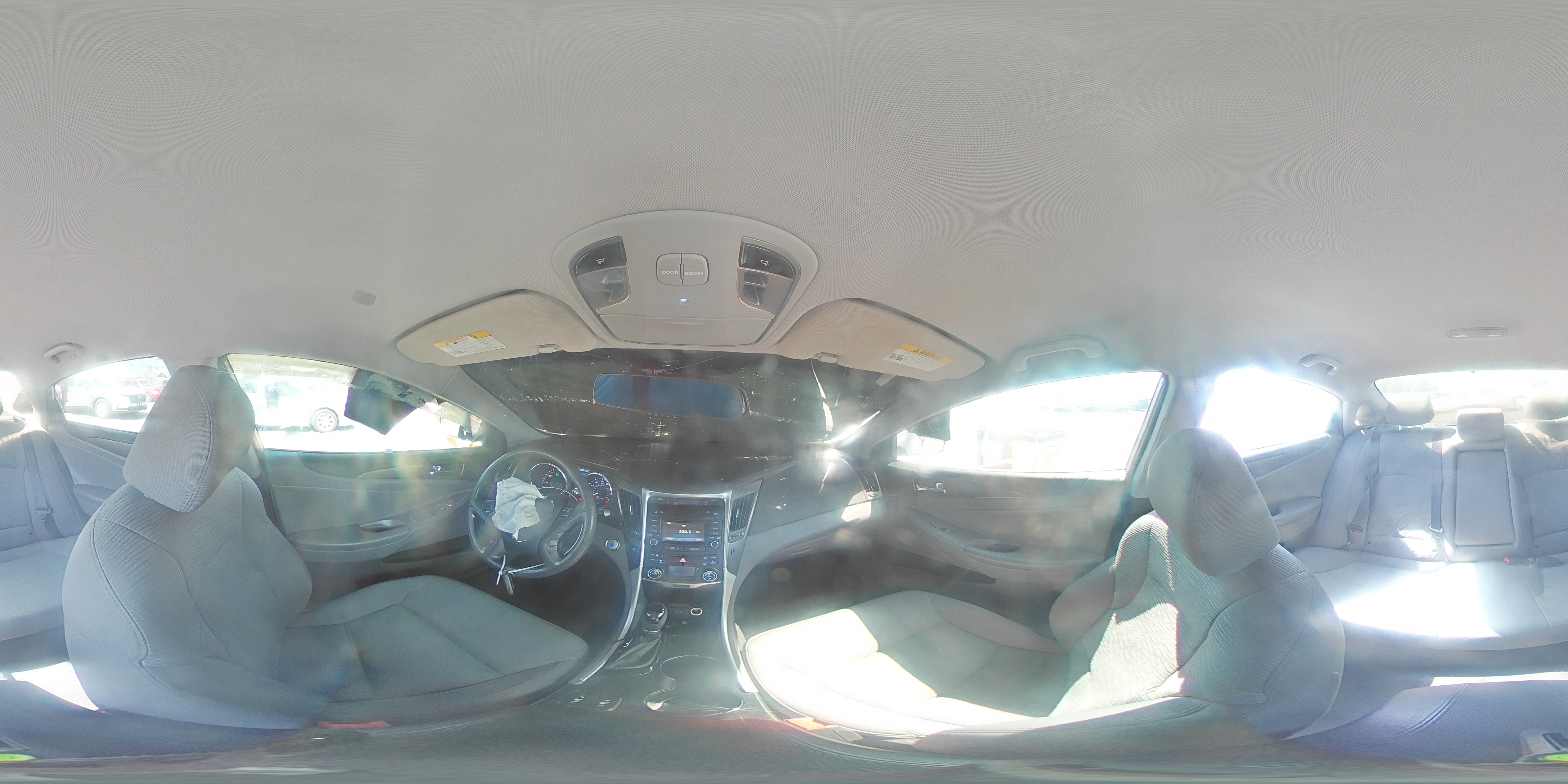 2015 Hyundai Sonata Hybrid VIN: KMHEC4A44FA130738 Lot: 64145845