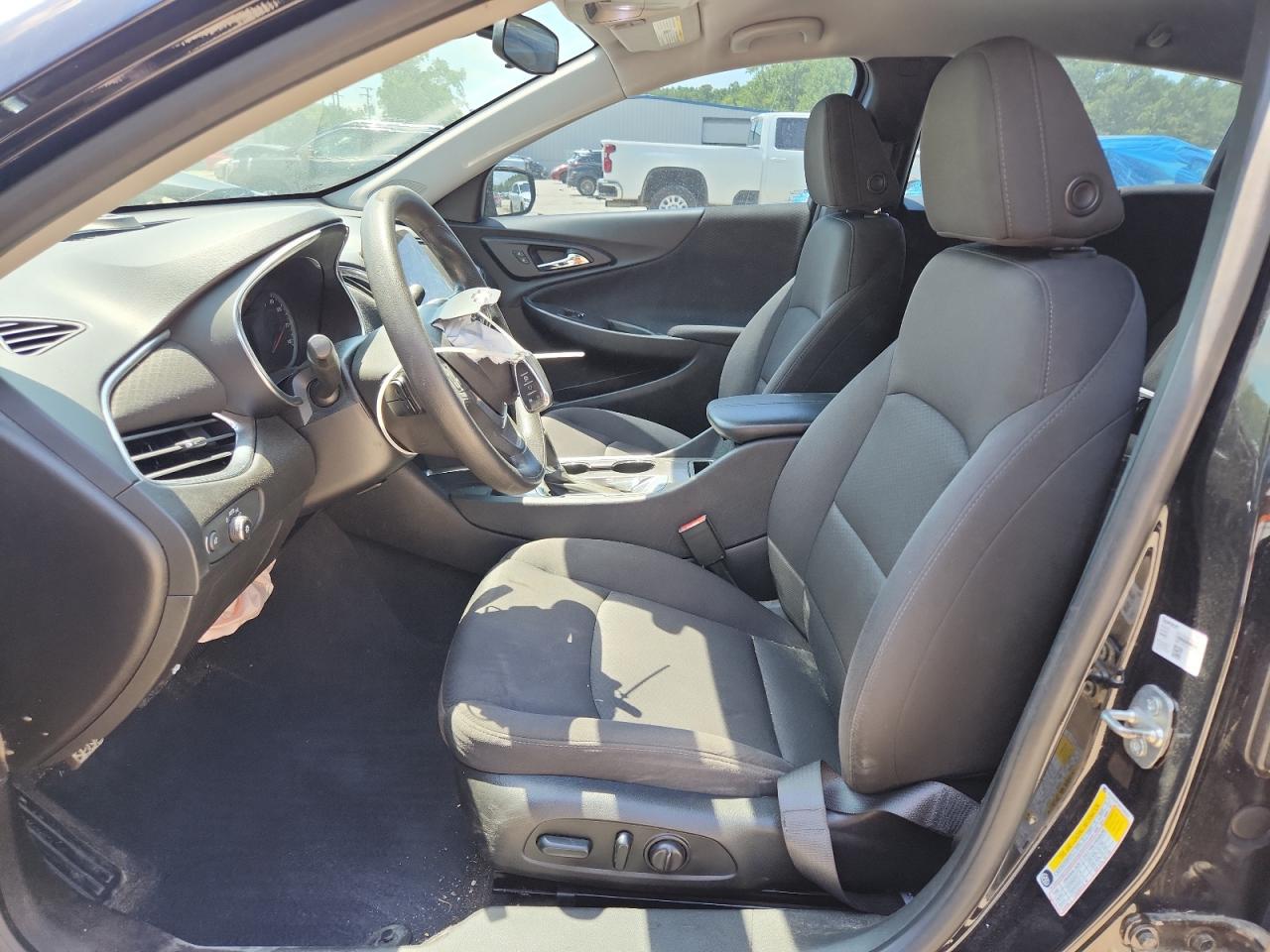 2019 Chevrolet Malibu Lt VIN: 1G1ZD5ST3KF196122 Lot: 63854585