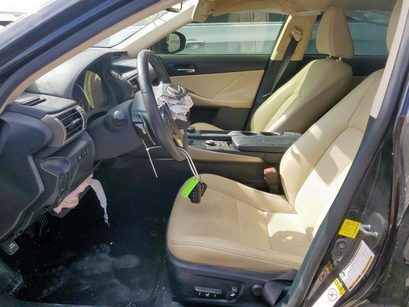  LEXUS IS 2015 Чорний