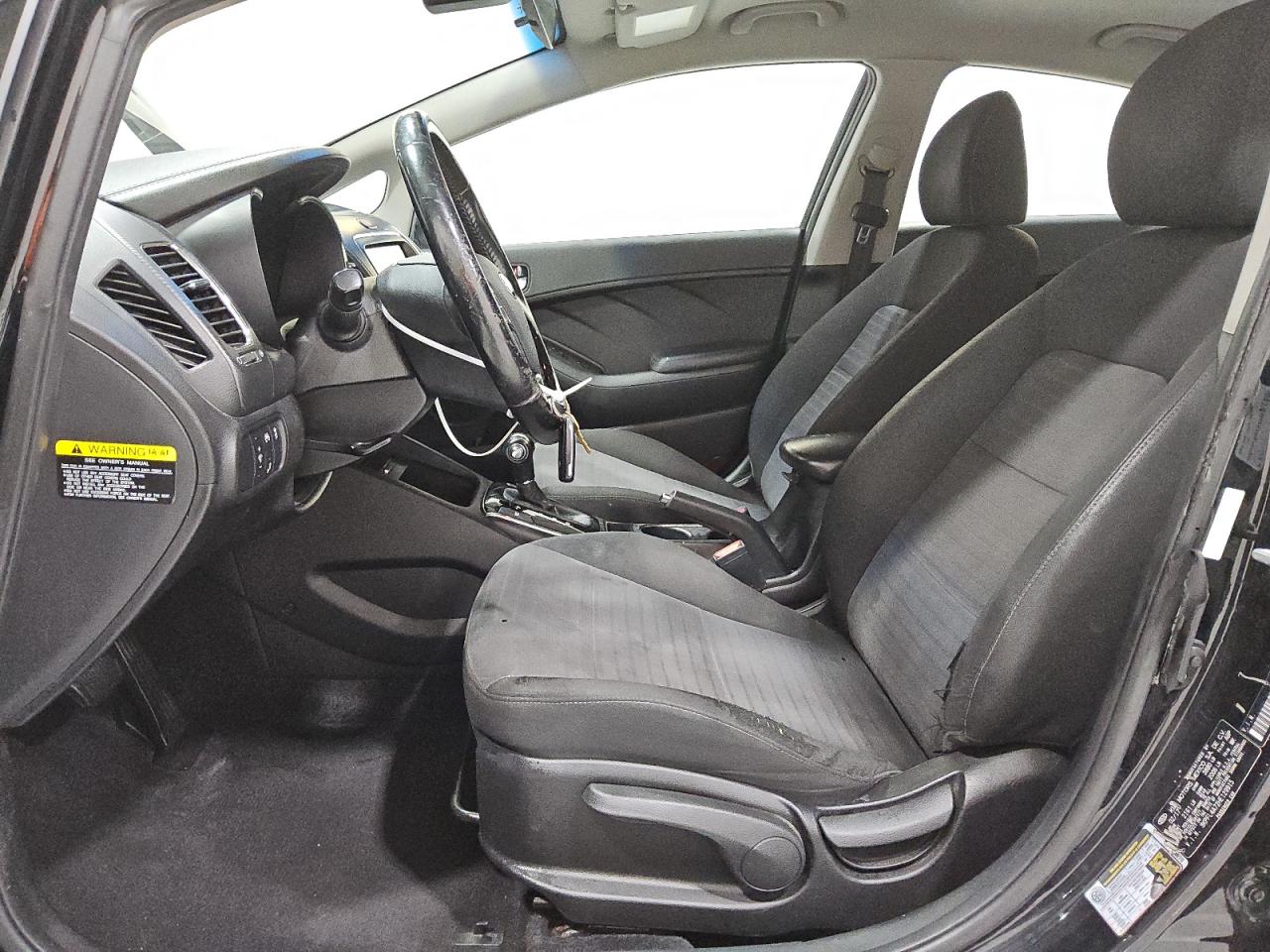 3kpfl4a72he129915 3KPFL4A72HE129915 2017 Kia Forte Lx