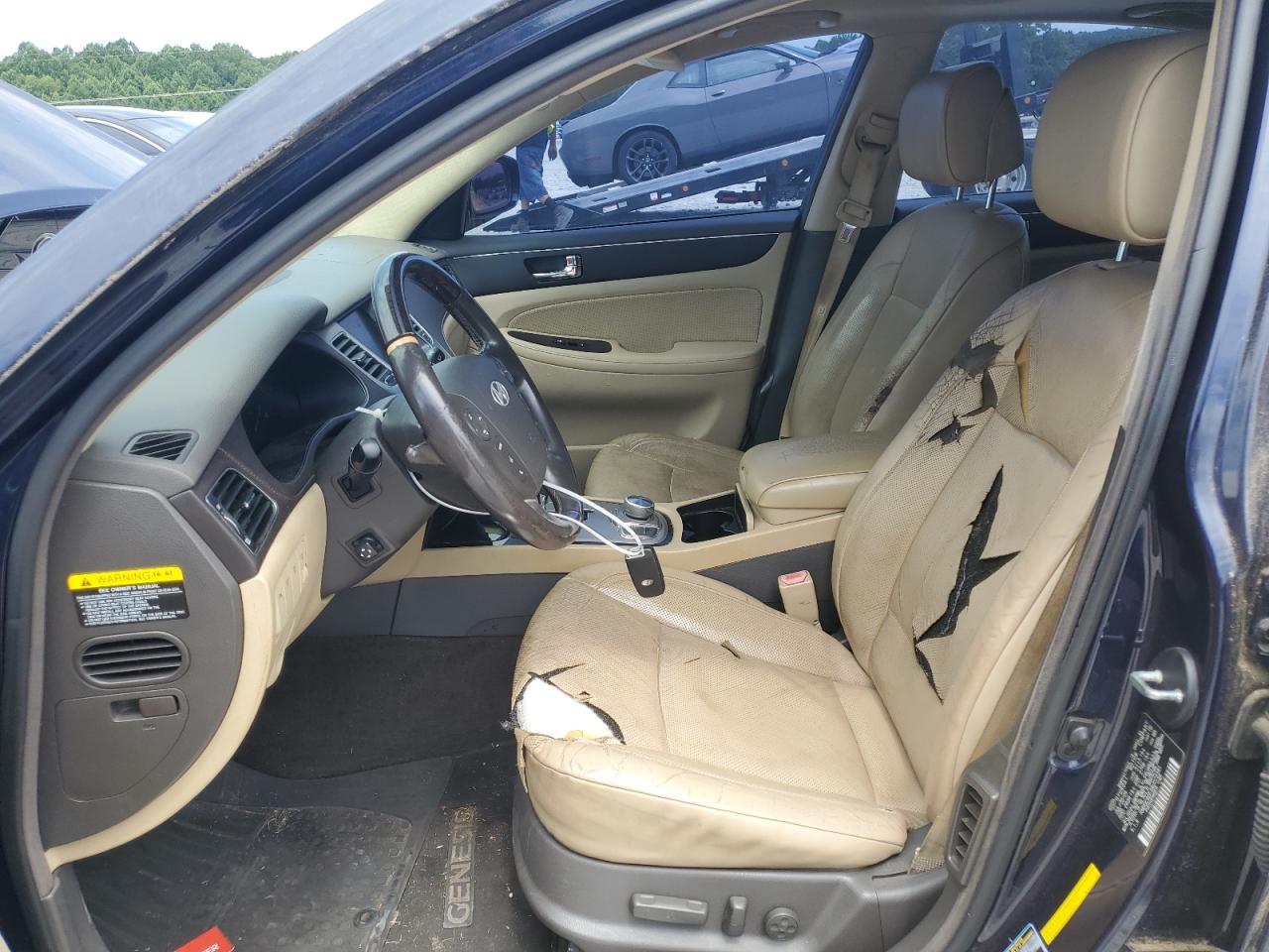 2010 Hyundai Genesis 4.6L VIN: KMHGC4DF9AU072381 Lot: 64429665