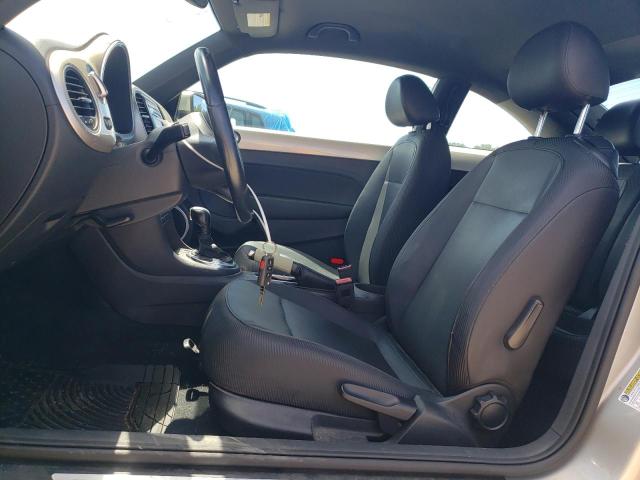 Hatchbacks VOLKSWAGEN BEETLE 2012 Beżowy