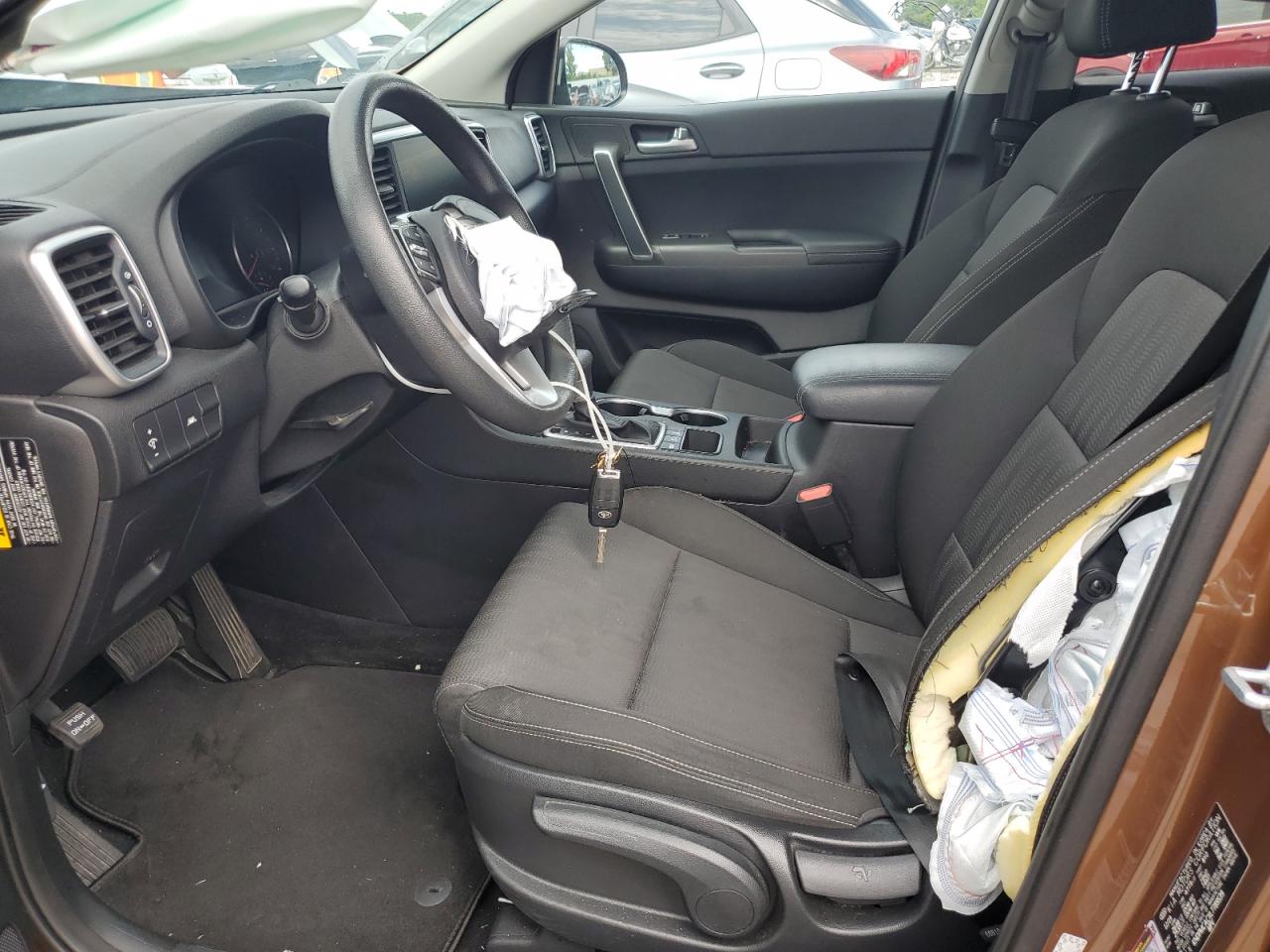 2020 Kia Sportage Lx VIN: KNDPMCACXL7789539 Lot: 65565005