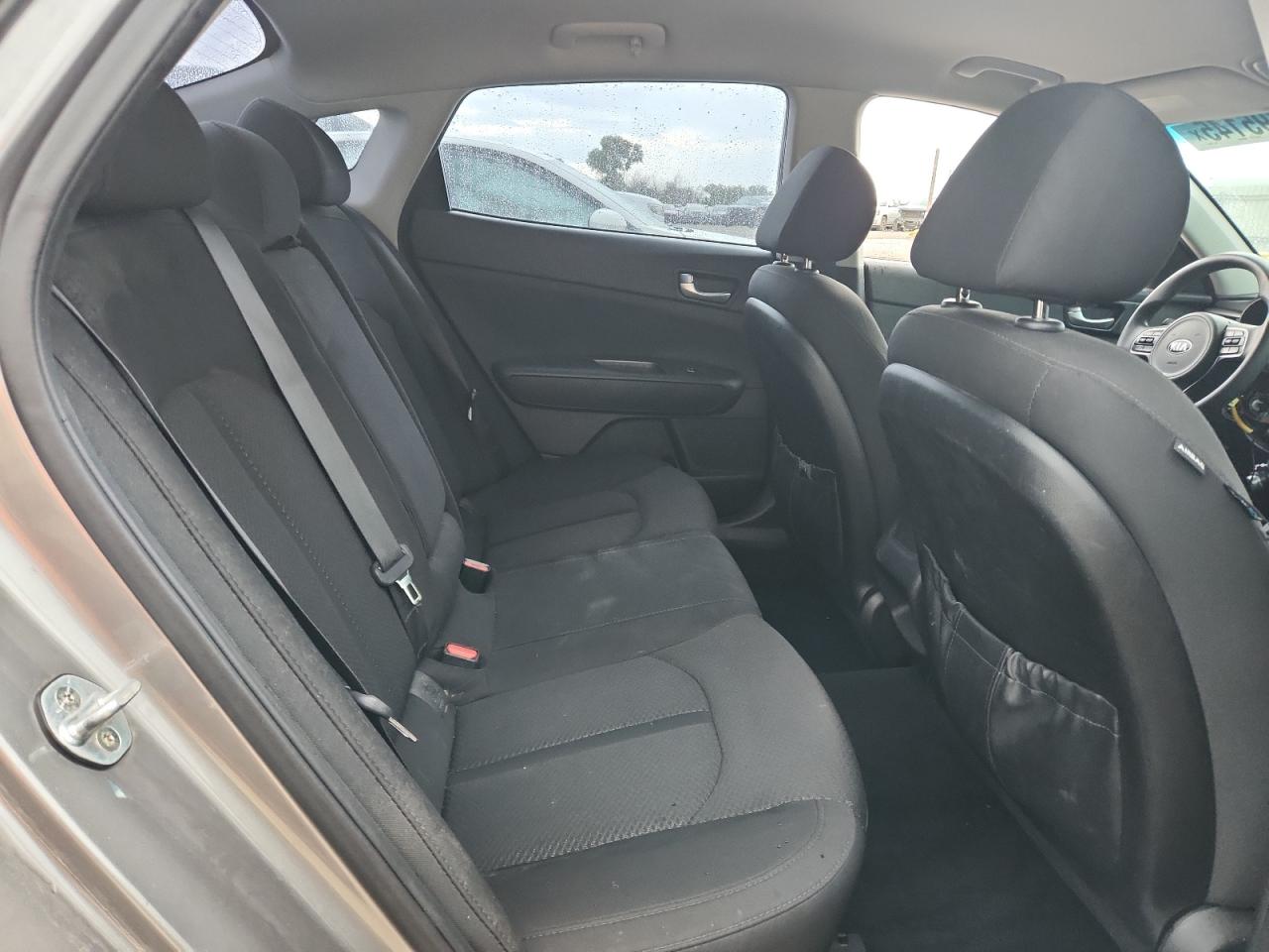 2018 Kia Optima Lx VIN: 5XXGT4L38JG199074 Lot: 64795145