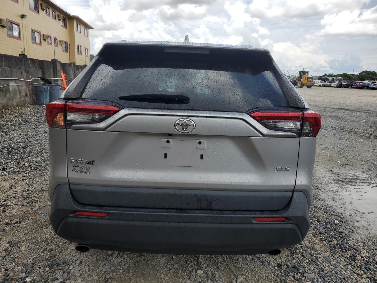 2022 Toyota Rav4 Xle Premium VIN: 2T3C1RFV9NC178687 Lot: 64639725