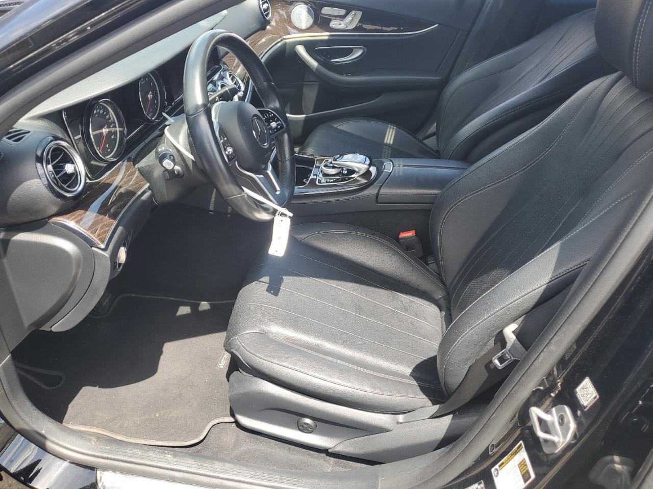 2019 Mercedes-Benz E 300 4Matic VIN: WDDZF4KB9KA674422 Lot: 63830905