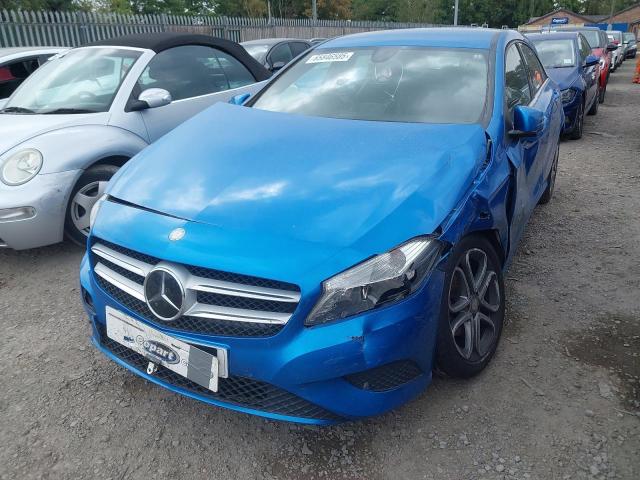 2015 MERCEDES BENZ A180 BLUE-