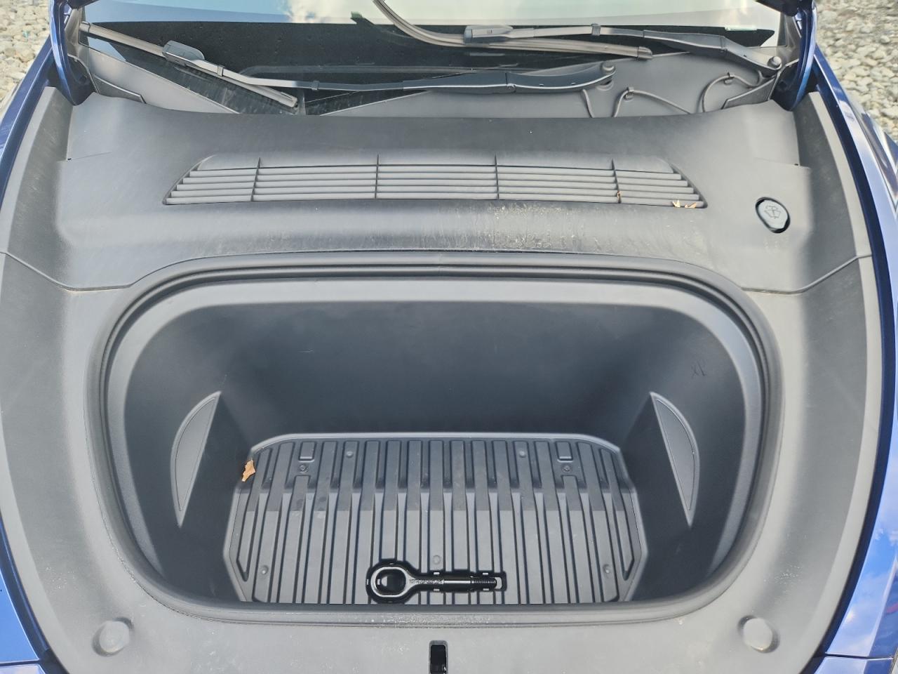 2023 Tesla Model Y VIN: 7SAYGAEE7PF797905 Lot: 65114325