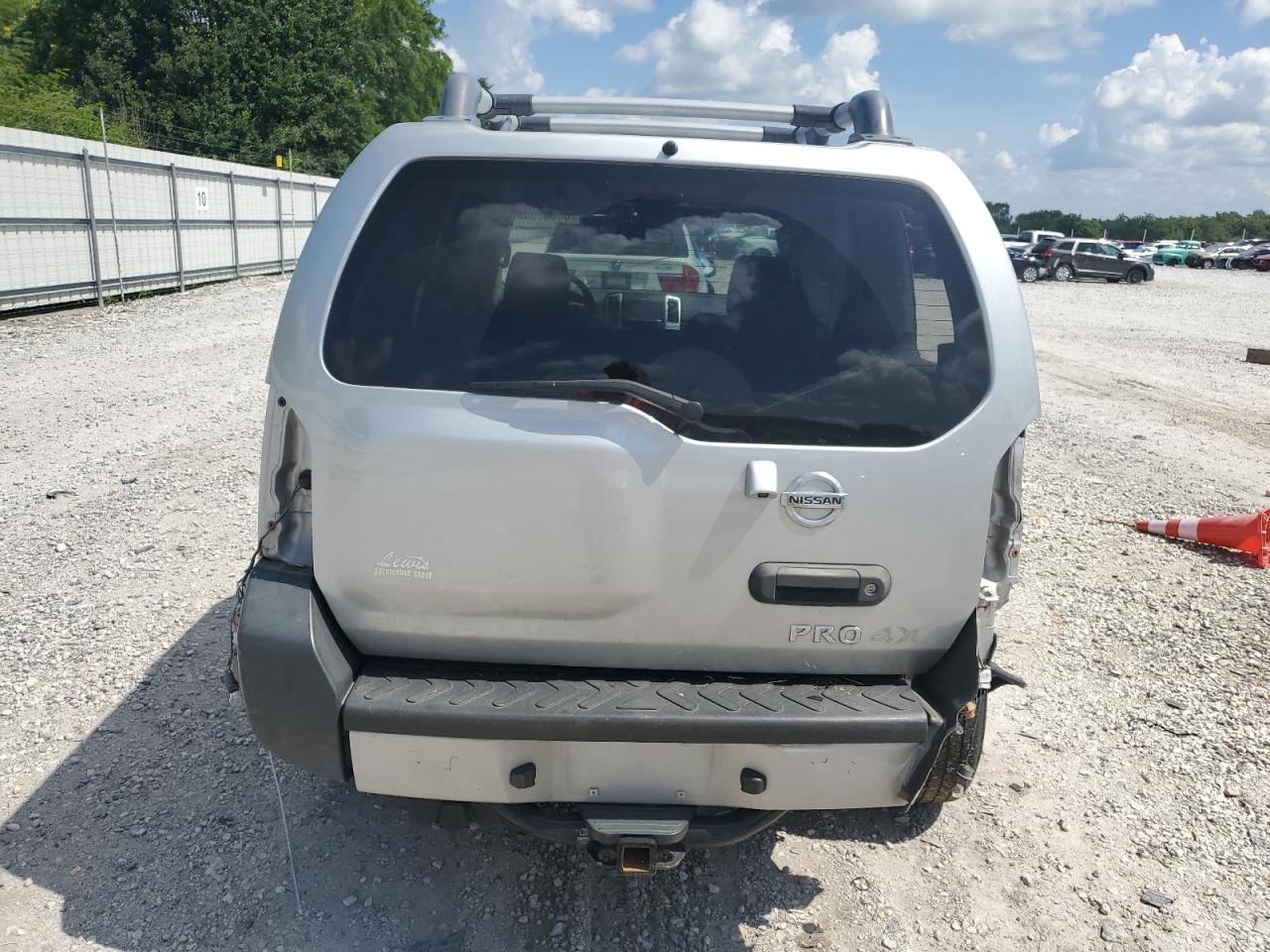 2015 Nissan Xterra X VIN: 5N1AN0NW3FN664285 Lot: 64063665