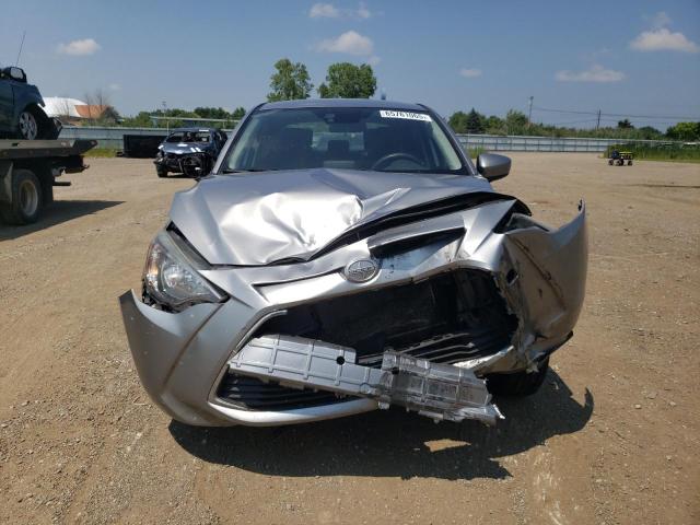  TOYOTA SCION 2016 Silver