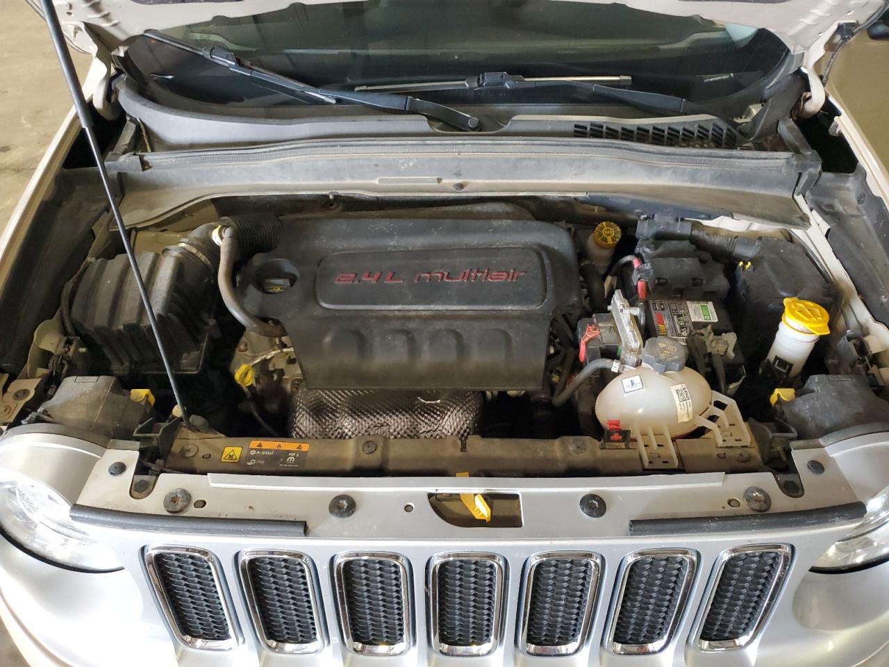 2015 Jeep Renegade Limited VIN: ZACCJBDTXFPC08657 Lot: 66130695