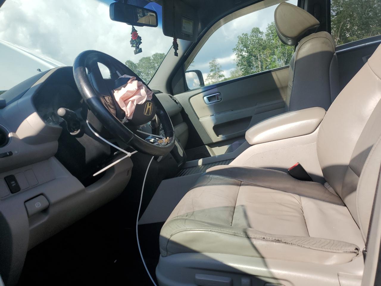 2011 Honda Pilot Exl VIN: 5FNYF4H55BB070509 Lot: 64093725