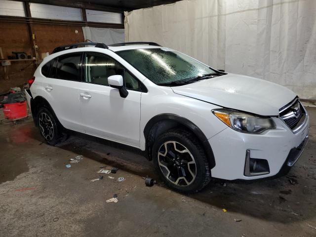  SUBARU CROSSTREK 2016 White