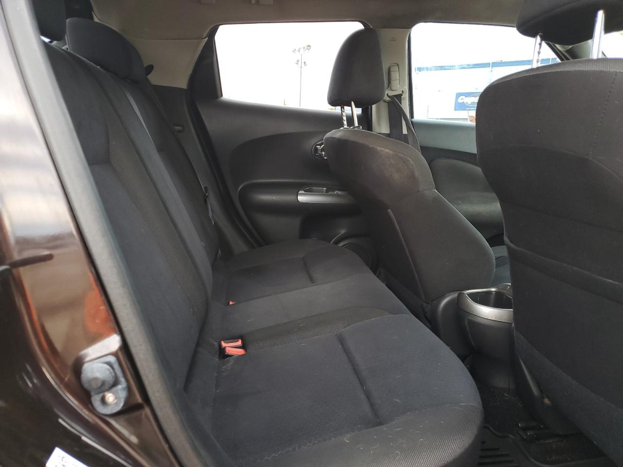2014 Nissan Juke S VIN: JN8AF5MR2ET353665 Lot: 64906475