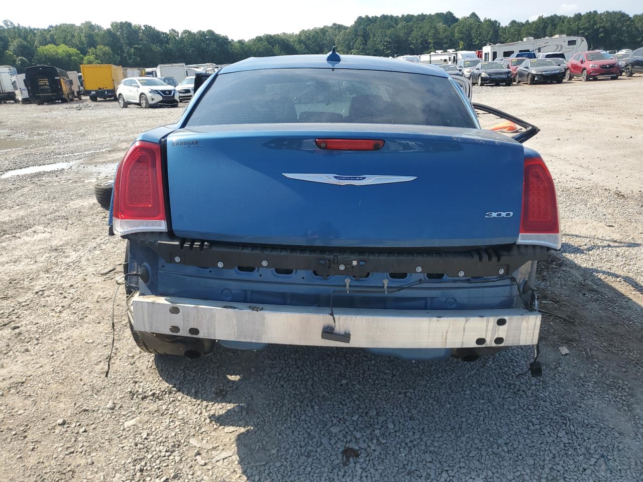 2020 Chrysler 300 Touring VIN: 2C3CCAAGXLH147596 Lot: 66319345