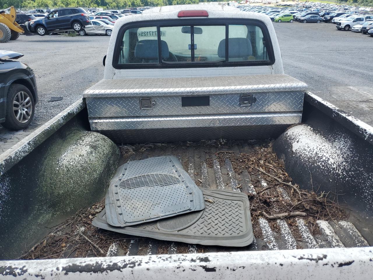 2010 Toyota Tacoma VIN: 4TAPM62N5YZ668314 Lot: 64717125