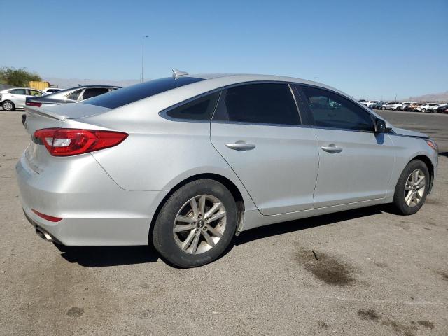  HYUNDAI SONATA 2016 Серебристый